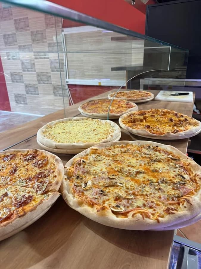 Úvodní fotka podniku Chvaletická Pizza